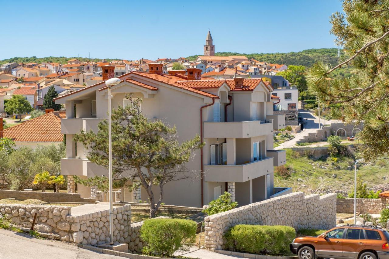 Apartmani Heni Vrbnik Exterior photo